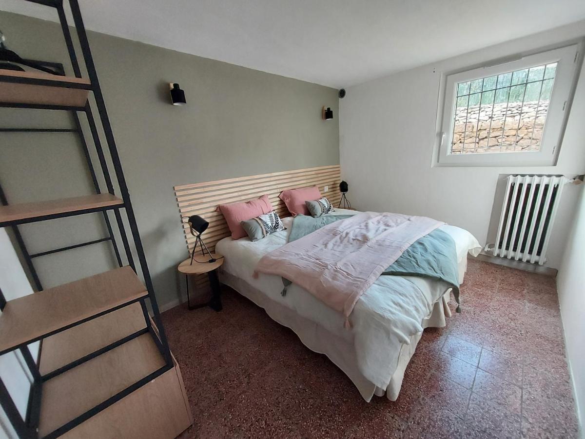 Les Pierres De Cezaire Hotel Saint-Cezaire-sur-Siagne Bagian luar foto