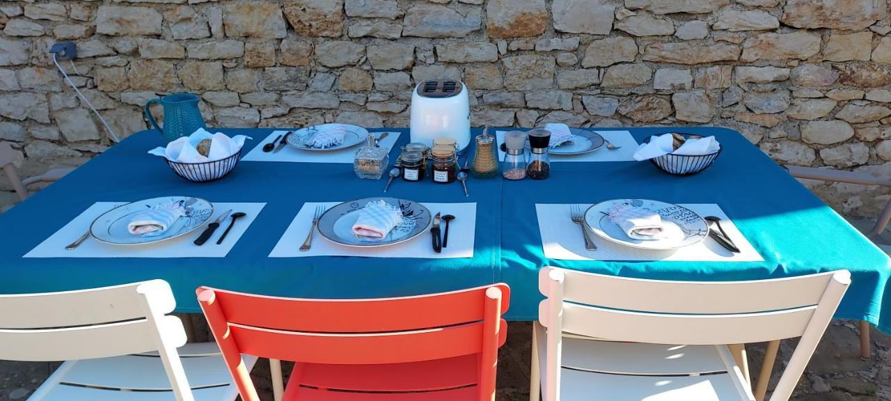 Les Pierres De Cezaire Hotel Saint-Cezaire-sur-Siagne Bagian luar foto