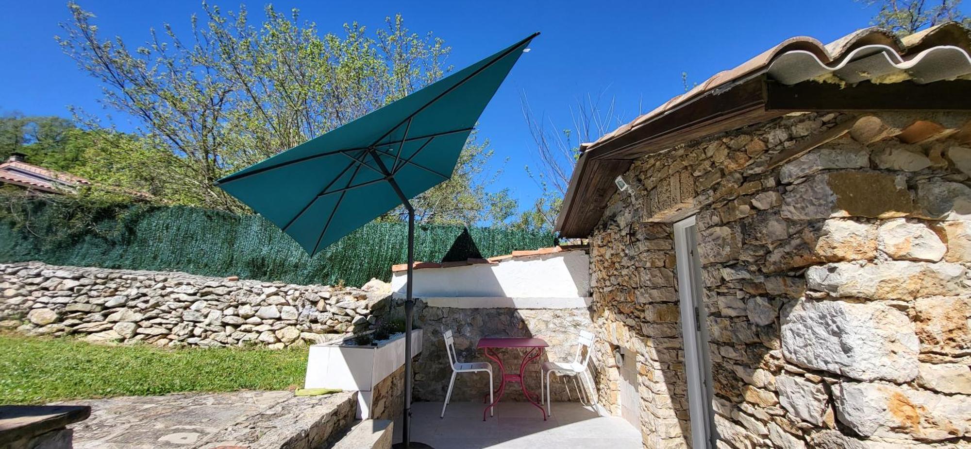 Les Pierres De Cezaire Hotel Saint-Cezaire-sur-Siagne Bagian luar foto