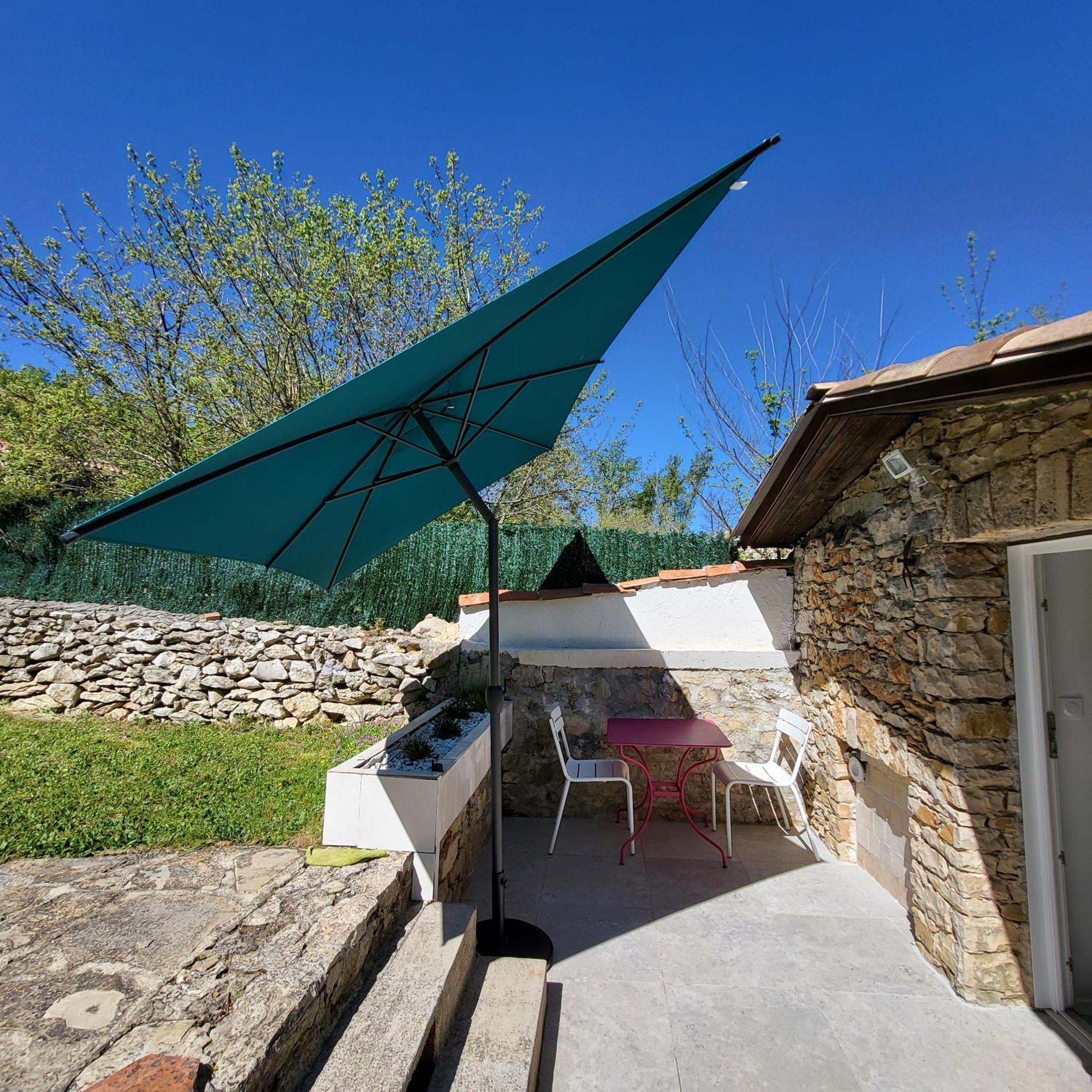 Les Pierres De Cezaire Hotel Saint-Cezaire-sur-Siagne Bagian luar foto